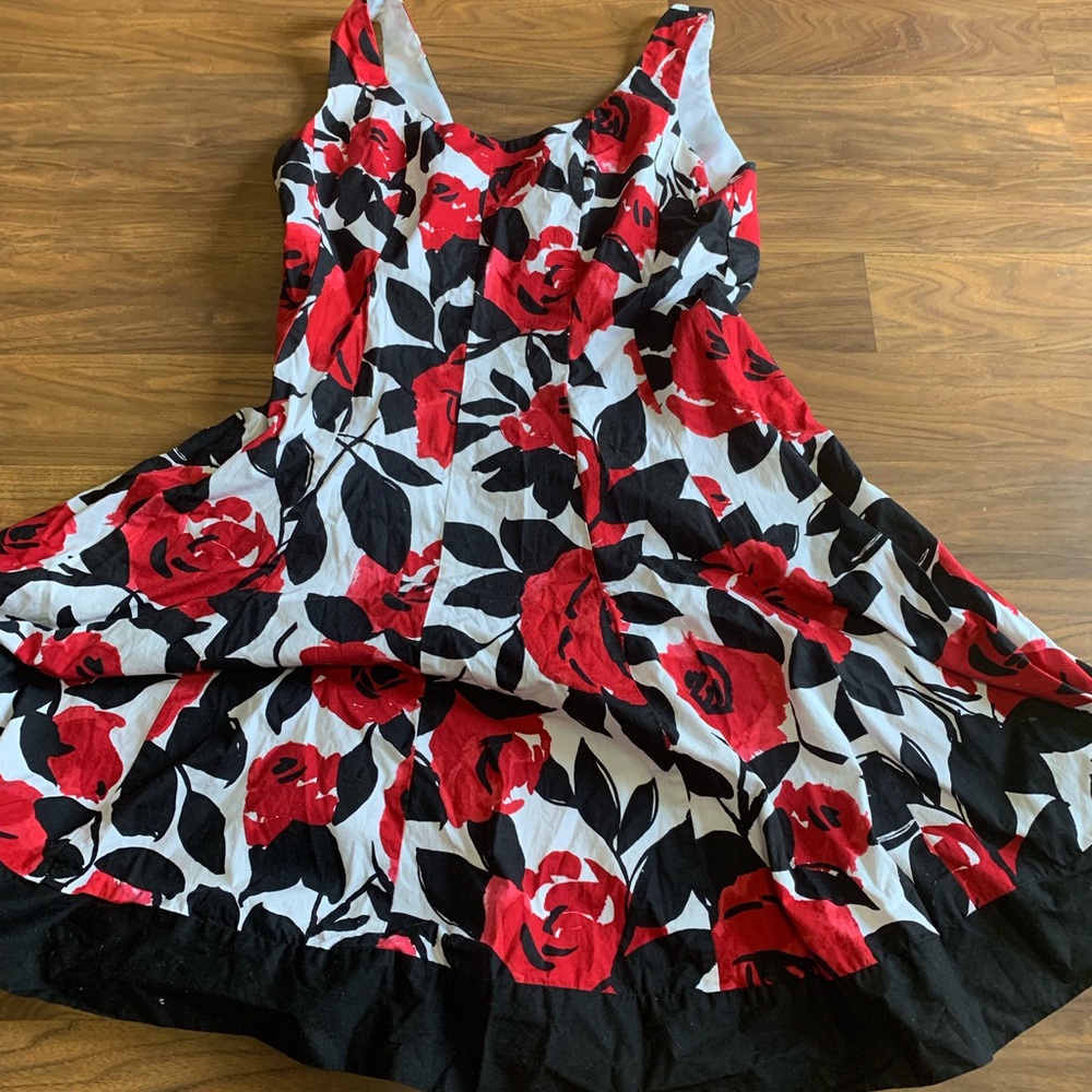 Size 14 preplum dress ban floral dress
